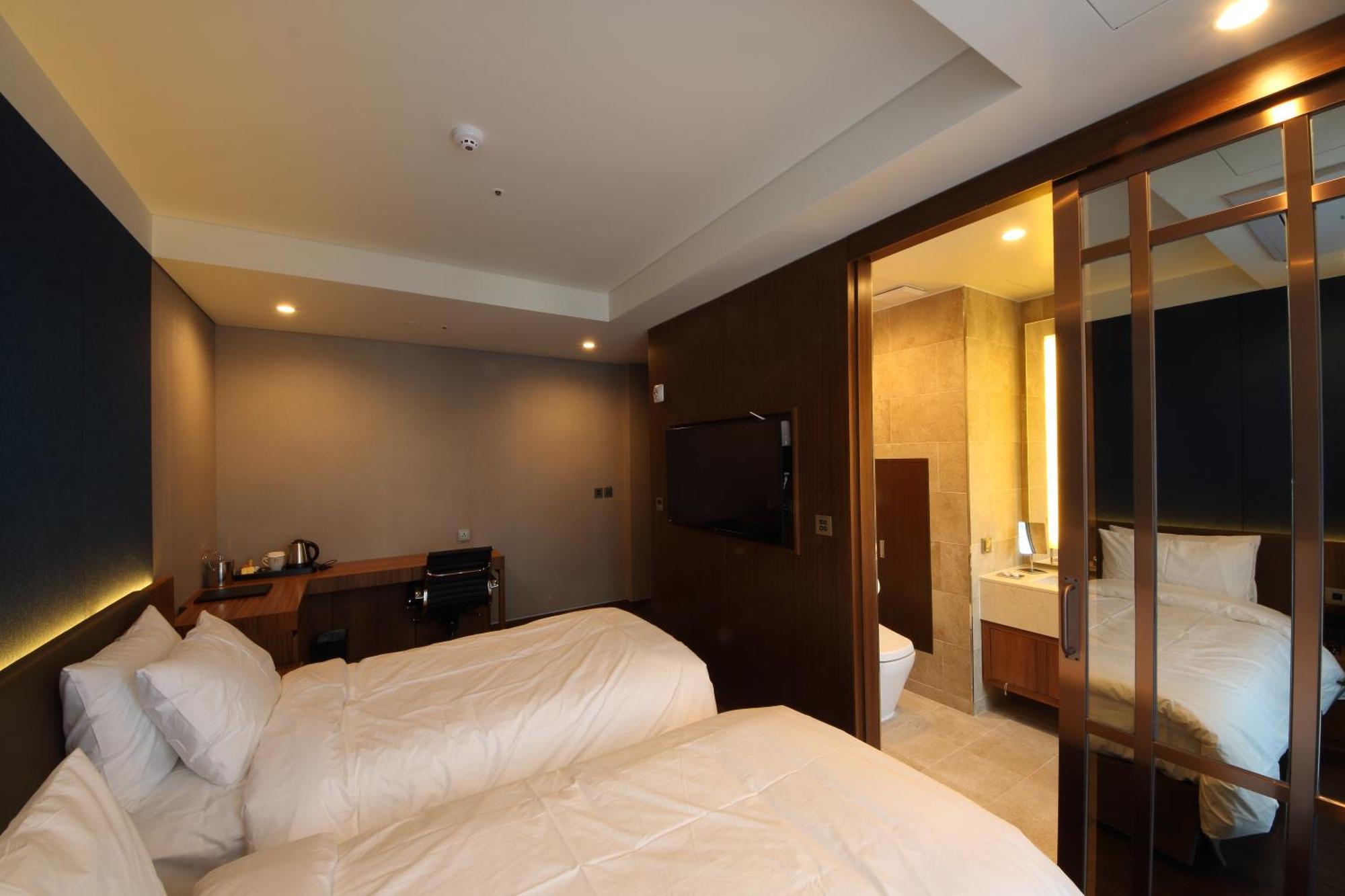 Benikea The H Hotel Hwaseong Chambre photo