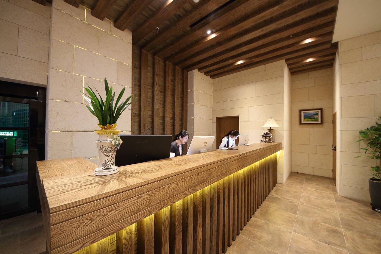Benikea The H Hotel Hwaseong Extérieur photo