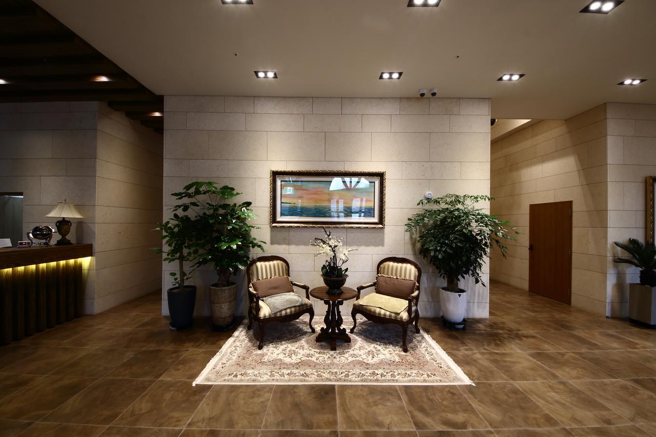 Benikea The H Hotel Hwaseong Extérieur photo