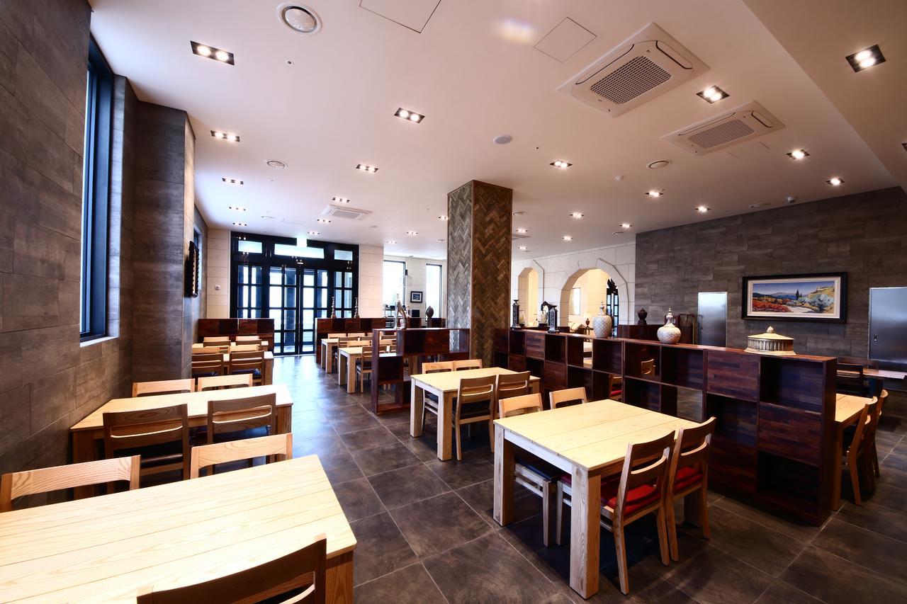 Benikea The H Hotel Hwaseong Extérieur photo